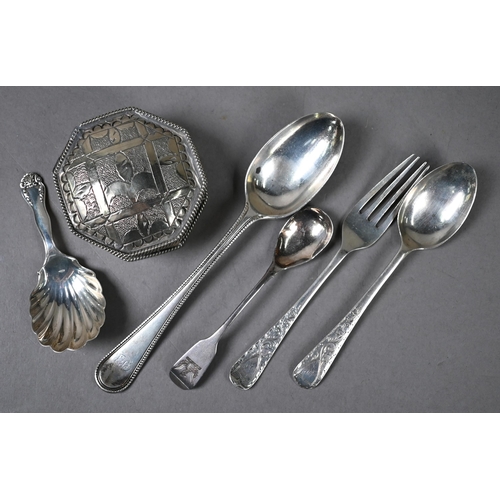 65 - Six various silver napkin rings and a small quantity of flatware, 7.4oz total, to/w a Continent... 