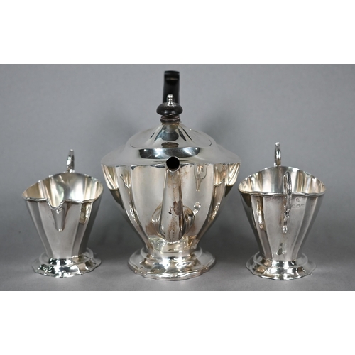 75 - Silver bachelor tea service with ebonised finial and composite handle, on stemmed foot, Williams (Bi... 