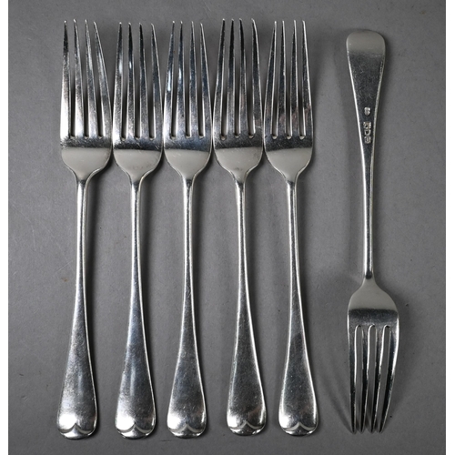 85 - Set of six late Victorian old English pattern silver table forks, Charles Boyton II, London 1899, 14... 