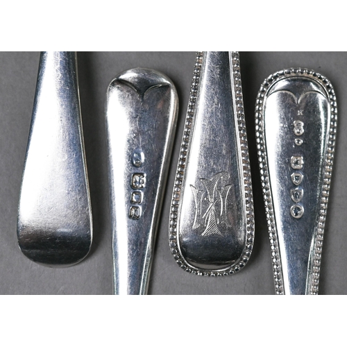 86 - Pair of Victorian bead-edge tablespoons, Chawner & Co, London 1882, to/w a pair of old English p... 