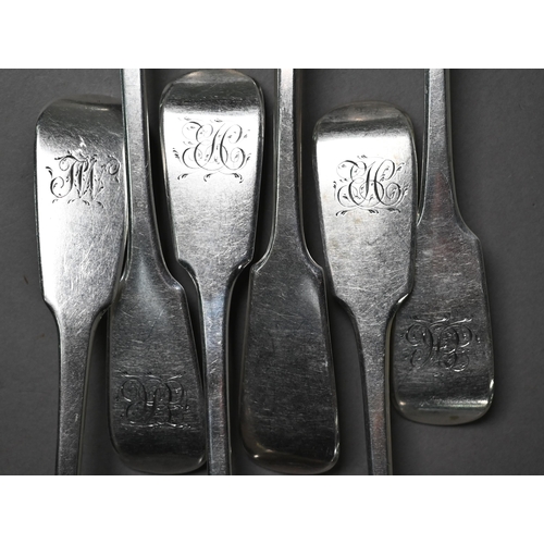 87 - Matched set of six Victorian fiddle pattern tablespoons - various makers and dates, including a pair... 