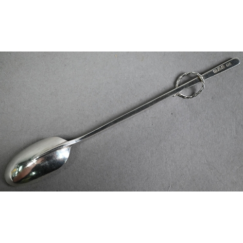 91 - Modern design long-handled preserve spoon by Gwendoline Whicker (Falmouth, Cornwall), with looped ro... 