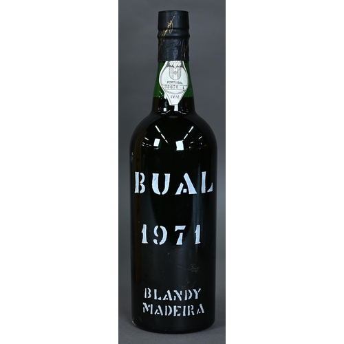 1240 - Nine bottles of Warre's 1991 vintage port (bottled 1993), to/w a bottle of Blandy's Maderia Bual 197... 