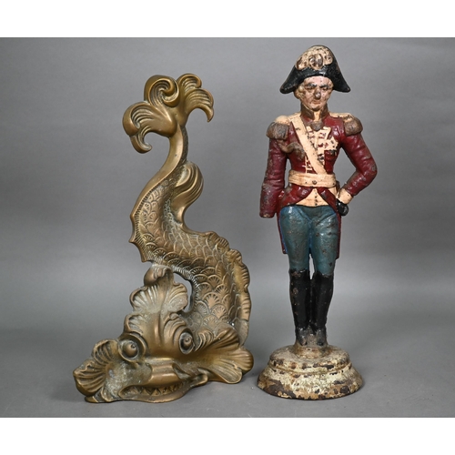 1313 - An antique cast iron polychrome painted doorstop of the Duke of Wellington, 40 cm h to/w a brass doo... 