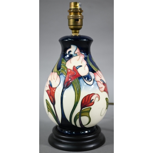 539 - Moorcroft Pottery Lily table lamp, 22 cm high (not including light fitting)