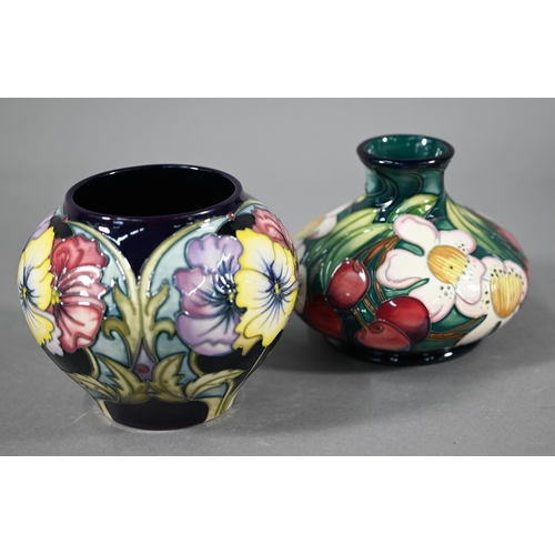 549 - Moorcroft 'Accolade' squat vase by Emma Bossons (2004), 10 cm to/w a 'Pansies' cache-pot by Rachael ... 