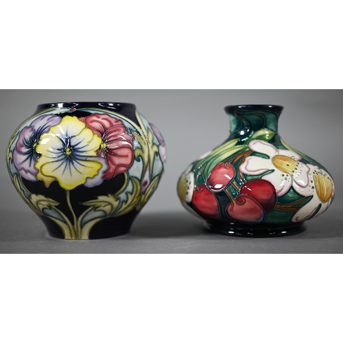 549 - Moorcroft 'Accolade' squat vase by Emma Bossons (2004), 10 cm to/w a 'Pansies' cache-pot by Rachael ... 