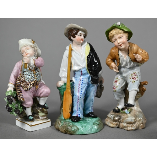 569 - Early 19th century Meissen figure of a young boy with wreath, on square base, 11 cm to/w two later f... 