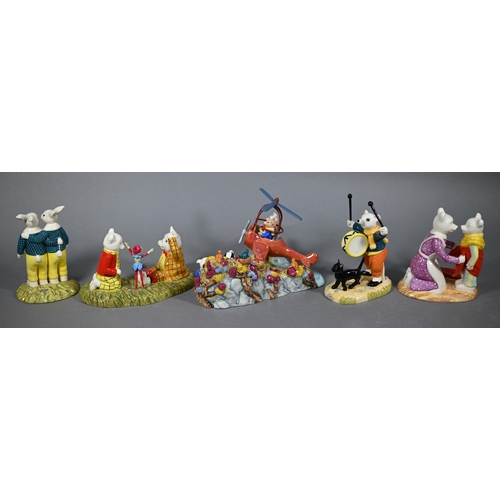 576 - Royal Doulton Rupert Characters Series - Boxed ltd edition Rupert Takes a Flying lesson no 0325/2000... 