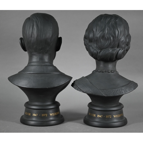 609 - Boxed pair of Royal Doulton black basalt busts of HM Queen Elizabeth II and the Duke of Edinburgh, l... 