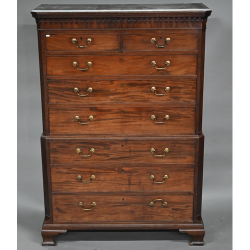 888 - A George III mahogany chest on chest, the dentil moulded cornice over a deep moulded frieze, two sho... 