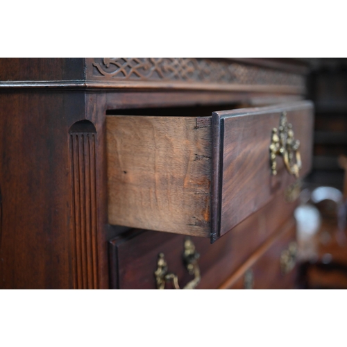 898 - A George III mahogany chest on chest, the dentil moulded cornice over a blind fret frieze, two short... 