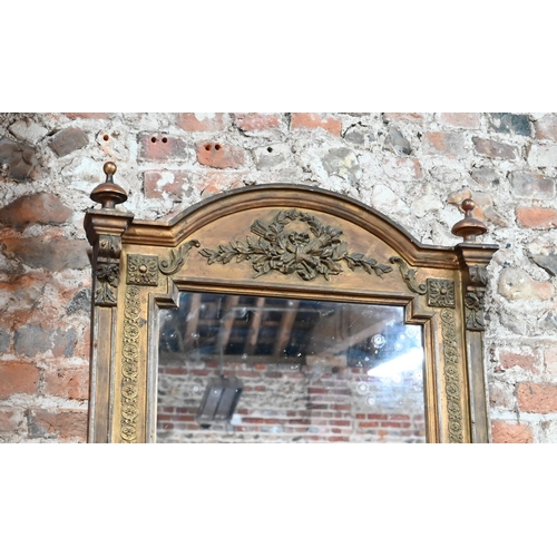 912 - An antique French giltwood mirror, 120 cm h x 76 cm w