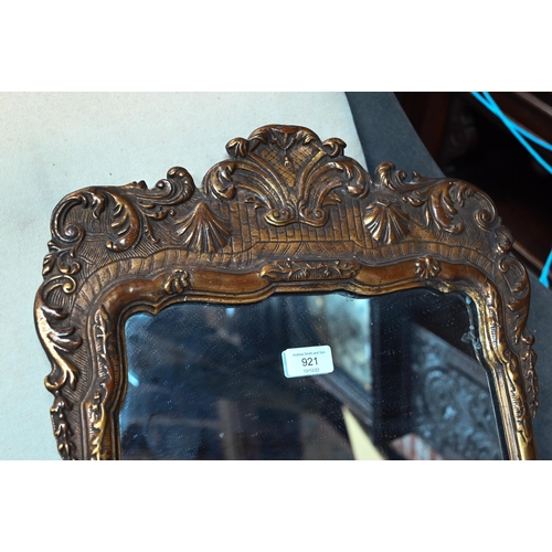 921 - An antique giltwood and gesso mirror, 62 cm x 40 cm