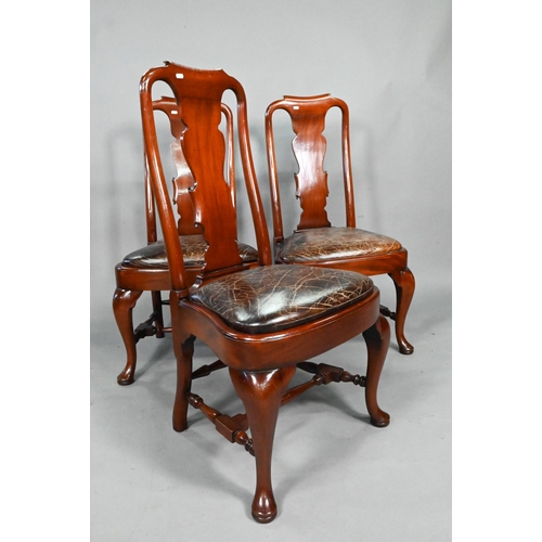 931 - A set of ten Queen Anne style dining chairs, with antiqued brown leather seat pads, raised on cabrio... 