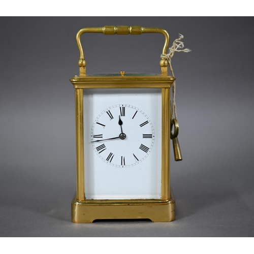 955 - A French lacquered brass 8-day twin drum hour repeat carriage clock, with white enamelled roman nume... 