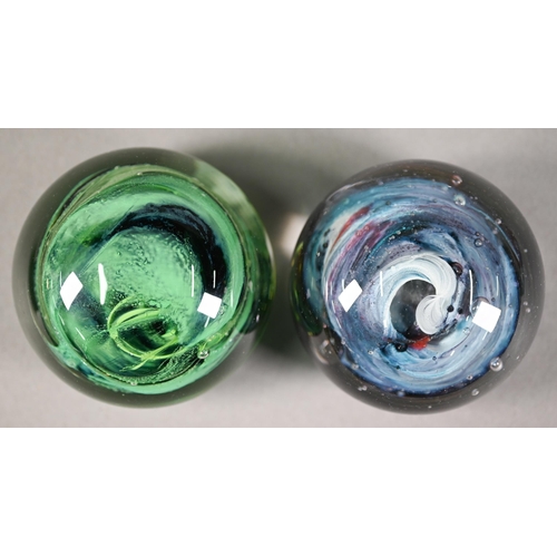 162 - Facetted glass pentagonal paperweight with floral canes and star-cut base, 6 cm diam to/w a Cornish ... 