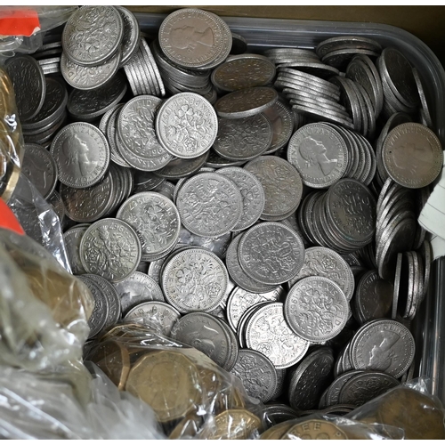 188 - Large quantity of post War British coinage - nickel and copper