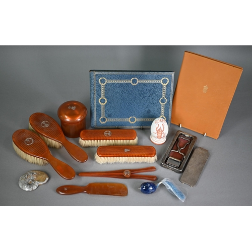 192 - Vintage tortoiseshell seven-piece dressing table set with yellow metal monogram surmounted by a Baro... 