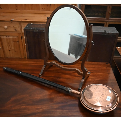 401 - # Edwardian walnut framed oval dressing table mirror, 40 cm w x 58 cm h to/w an antique engraved cop... 