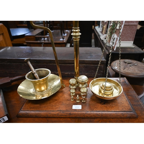 213 - Victorian W.T. Avery Class B apothecary's brass scales on teak base, c/w weights, to/w a Maw, Son &a... 