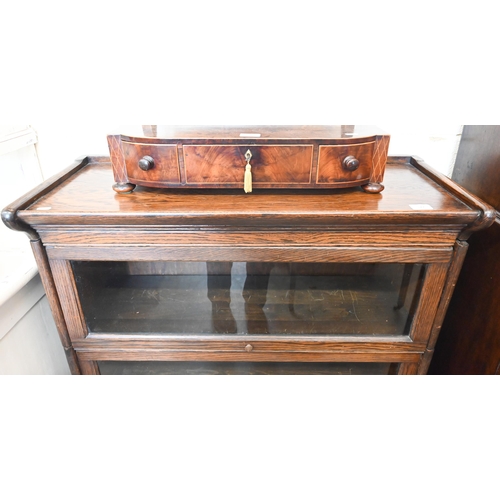 377 - A Globe Wernicke style glazed oak three-tier sectional bookcase, early 20th century, 88 cm w x 33 cm... 