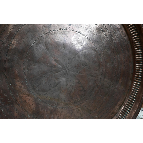 523 - Heavy quality Asian copper tray, 68 cm to/w a rustic bar stool (2)