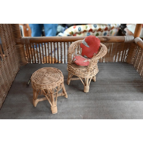 531 - Doll's Asian-style rattan and wicker stilt-house with furniture