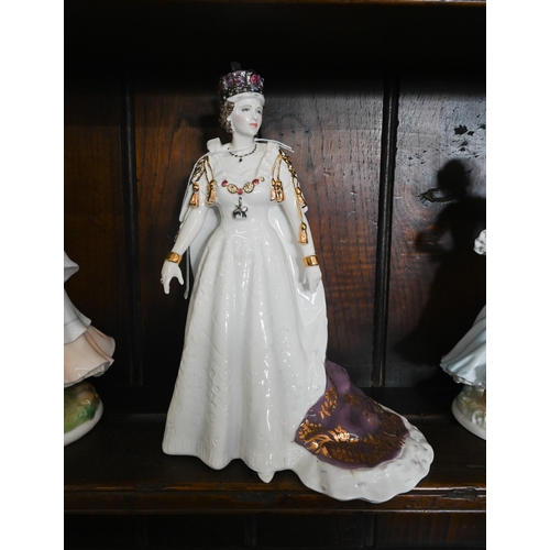 63 - Ltd ed Royal Worcester figure 'Queen Elizabeth II' 1306/4500, to/w five other Royal Worcester figure... 