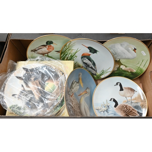 99 - Six Danbury Mint wall plates from the Waterbird series to/w four boxed Coalport wall plates for the ... 