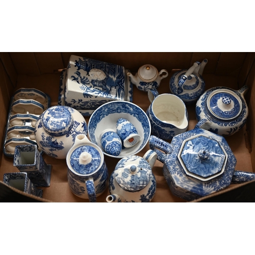 70 - Various Victorian and later blue and white transfer-printed tableware (2 boxes)