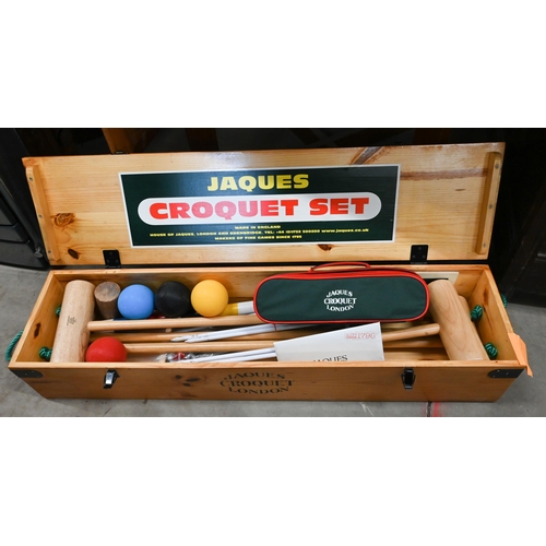 456 - Boxed Jacques croquet-set - apparently unused