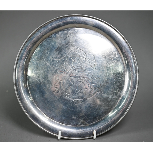 135 - A Victorian silver letter salver with milled rim, Martin, Hall & Co, London 1883, 7.6oz, 21cm di... 