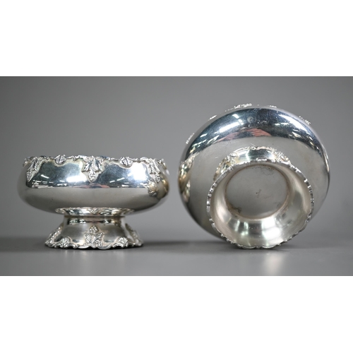 19 - A white metal sauce boat on stand, to/w a matching pair of small bowls, stamped 'Silver' (4 pieces -... 