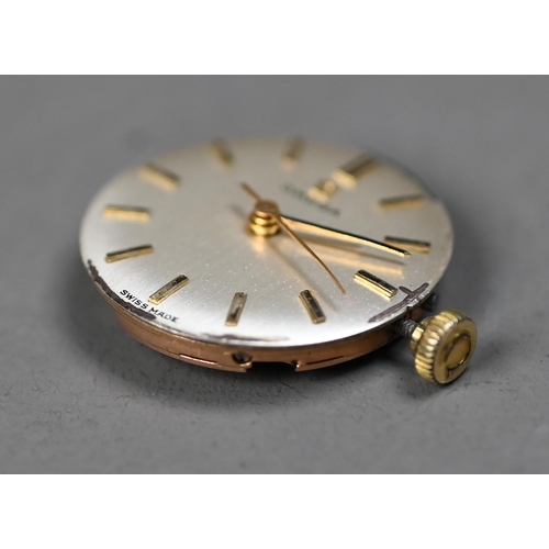 250 - A vintage ladies Omega 9ct gold mechanical wristwatch on leather strap, circa 1967, the silvered dia... 