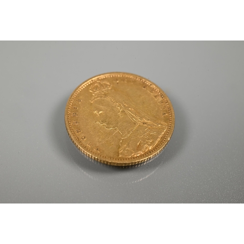 325 - A Victorian half sovereign dated 1887