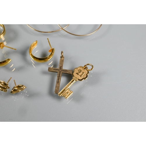 360 - A collection of old gold, mainly 9ct and including earrings, pendants, rings etc, approx 25.8g all i... 