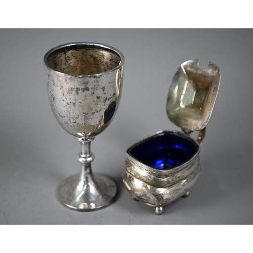 41 - Silver pot-bellied mustard in the Regency manner, with blue glass liner, Chester 1911, to/w a goblet... 