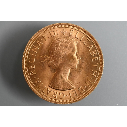 473 - An Elizabeth II gold sovereign, dated 1965