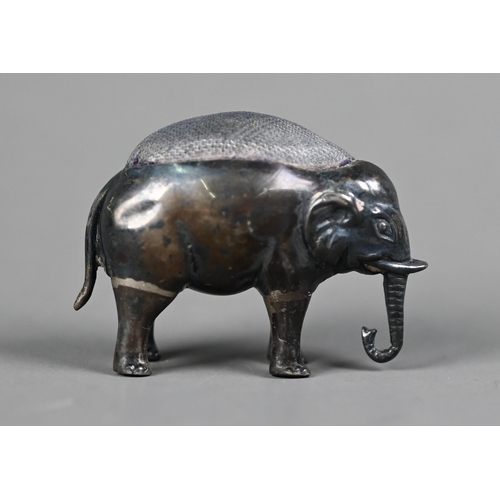 62 - Edwardian silver novelty 'elephant' pin-cushion, Adie & Lovekin Ltd, Birmingham 1906, 3 x 4.5cm