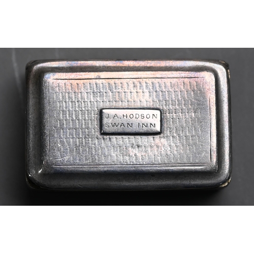 87 - A George IV silver snuff box, engraved 'J.A. Hodson, Swan Inn, Edward Smith, Birmingham 1829, 5cm wi... 