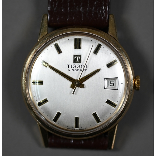 239 - A vintage 9ct gold gents Tissot Visodate wristwatch, the calibre 172-1 movement no. 10777209 with 17... 