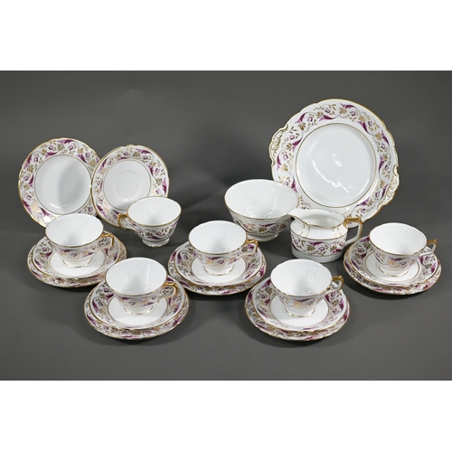 681 - A Royal Crown Derby china 'Princess' pattern tea service for six, 1965 (21 pieces)