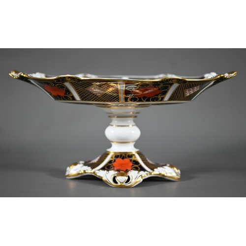 695 - A Royal Crown Derby Imari oval comport on baluster stem, 1973, 26 x 19 cm