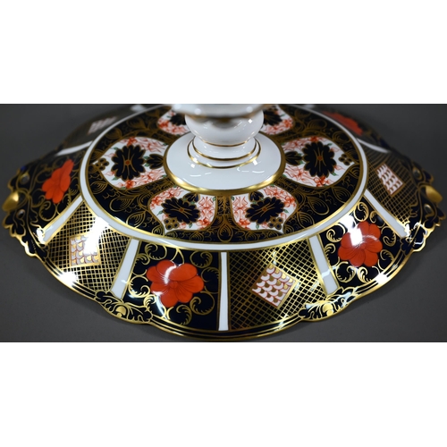 695 - A Royal Crown Derby Imari oval comport on baluster stem, 1973, 26 x 19 cm