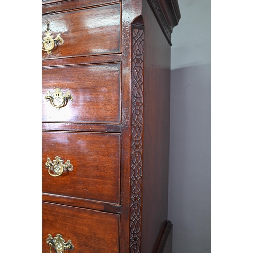 946 - A Georgian mahogany chest on chest, the blind fret moulded cornice over two short and three long gra... 