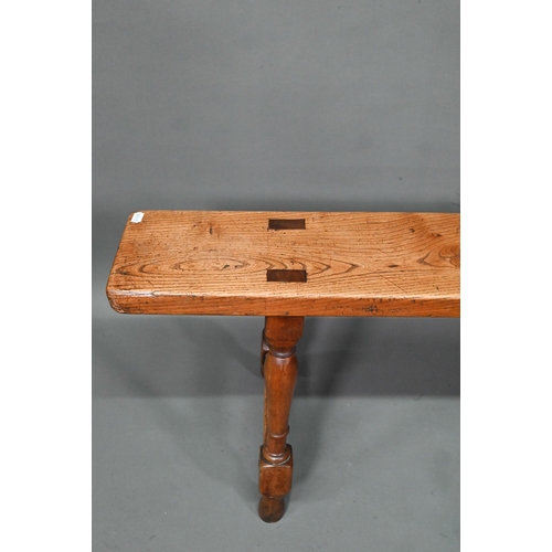 996 - A pair of elm plank benches, raised on turned frames, 200 cm x 18 cm x 45 cm h (2)