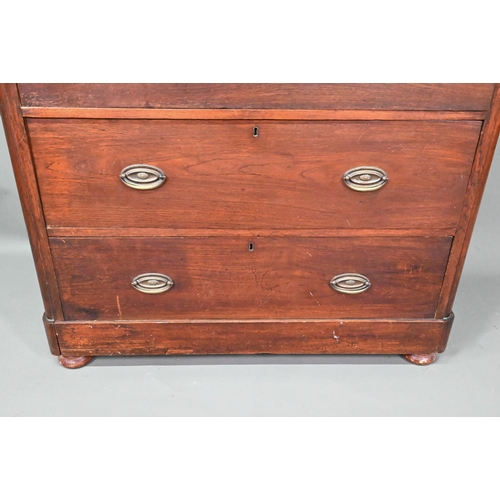 999 - An Edwardian shallow stained chest of two short over three long graduated drawers, on bun feet, 101 ... 