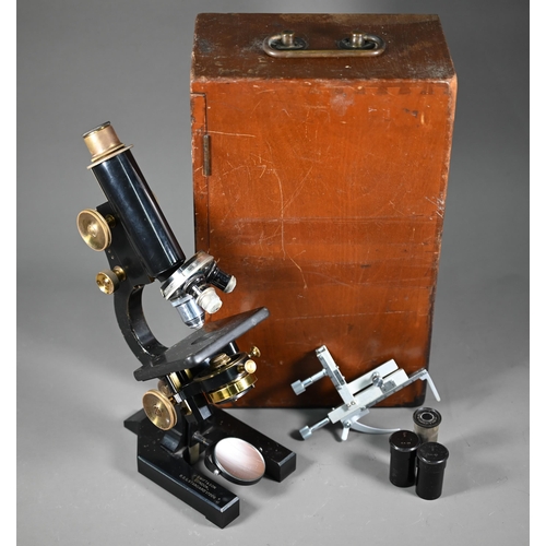 1217 - A J Swift & Son (London) BSG Standard microscope no 17206, boxed with platform measure