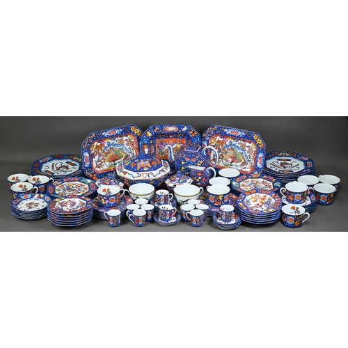 685 - An extensive Hermes porcelain (Limoges) '